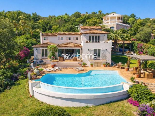 Maison 6 pièces 231 m²