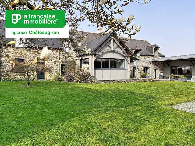 Maison 6 pièces 231 m²