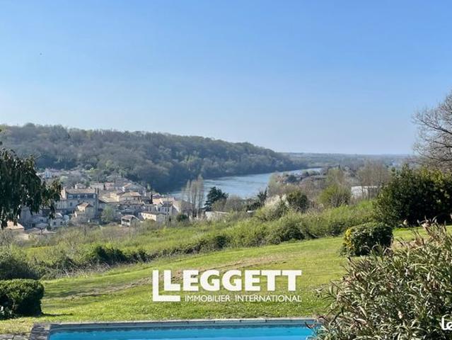 Maison 6 pièces 232 m²