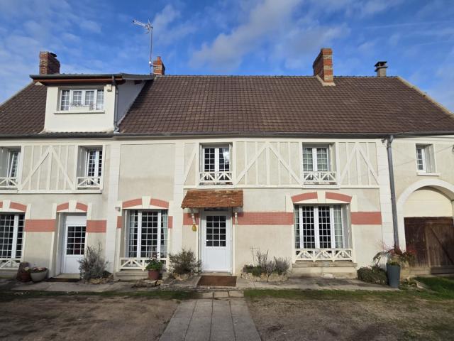 Maison 6 pièces 233 m²