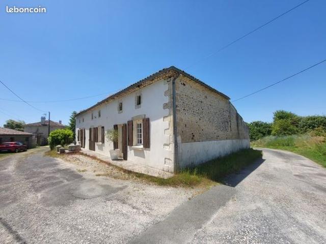 Maison 6 pièces 244 m²