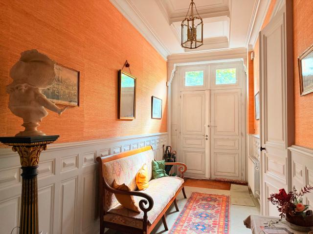 Maison 6 pièces 245 m²