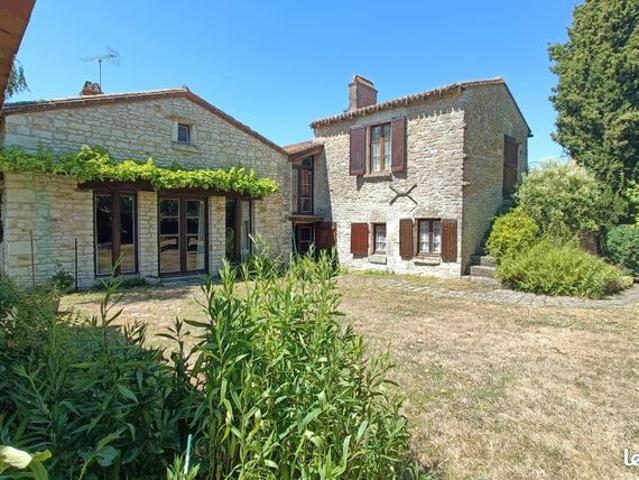 Maison 6 pièces 245 m²