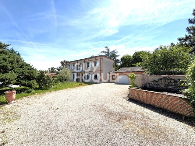 Maison 6 pièces 247 m²