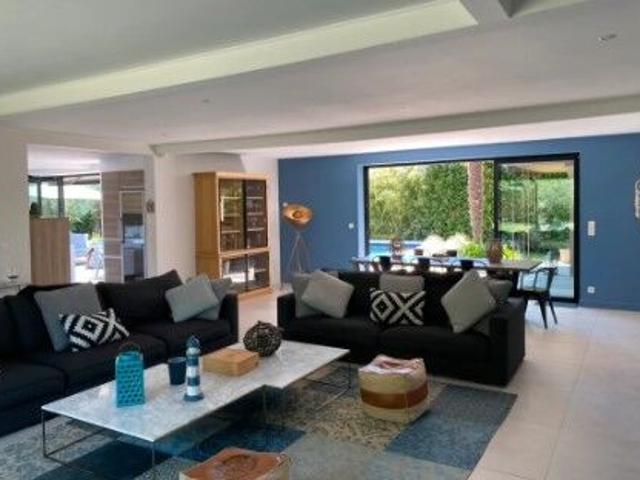 Maison 6 pièces, 247 m² à louer à Le Cap Ferret 33970