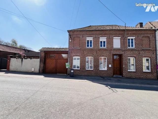 Maison 6 pièces 248 m²
