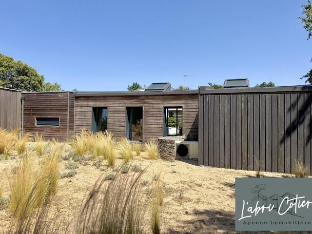 Maison 6 pièces 249 m²