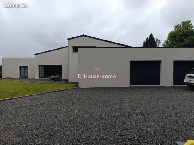 Maison 6 pièces 249 m²