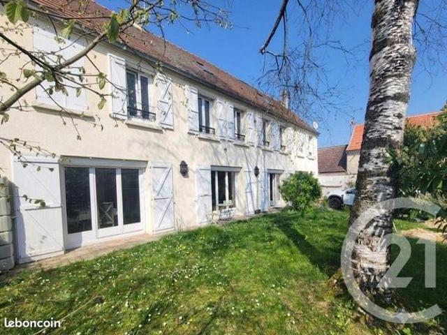 Maison 6 pièces 249 m²