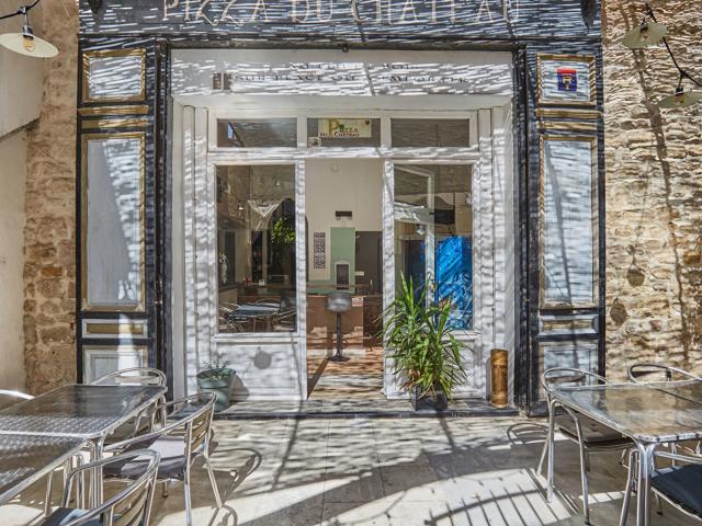 Maison 6 pièces 240 m²