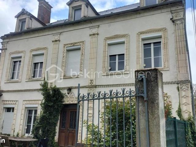 Maison 6 pièces 240 m²