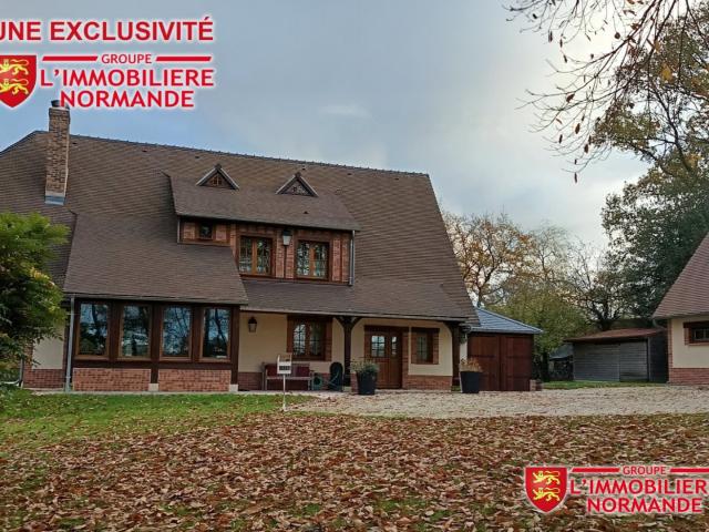 Maison 6 pièces 240 m²