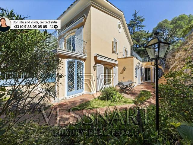 Maison 6 pièces 240 m²