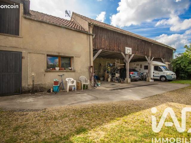 Maison 6 pièces 240 m²