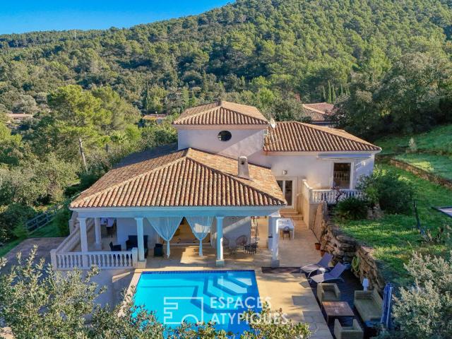 Maison 6 pièces 240 m²