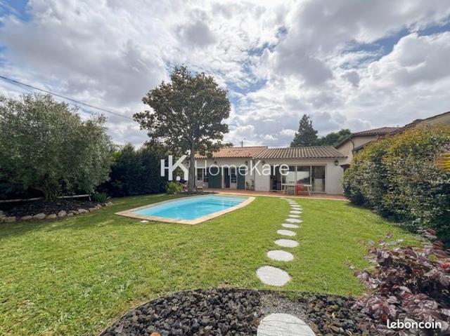 Maison 6 pièces 240 m²