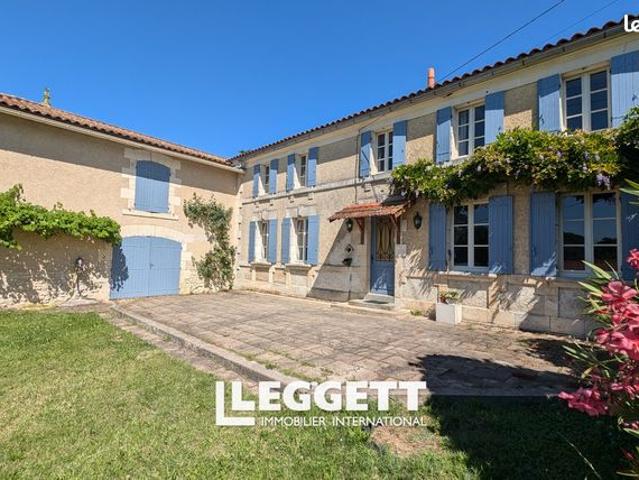 Maison 6 pièces 240 m²