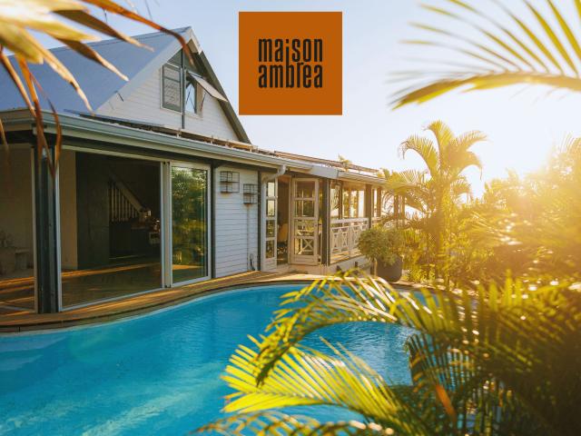 Maison 6 pièces 240 m²