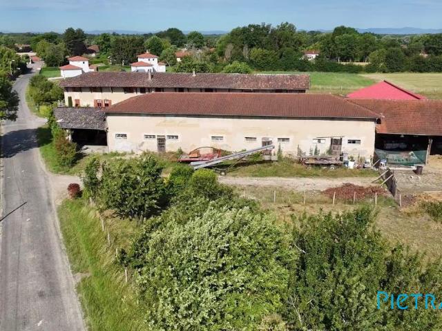 Maison 6 pièces 240 m²