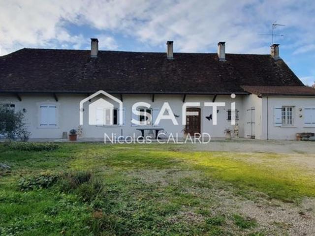 Maison 6 pièces 240 m²