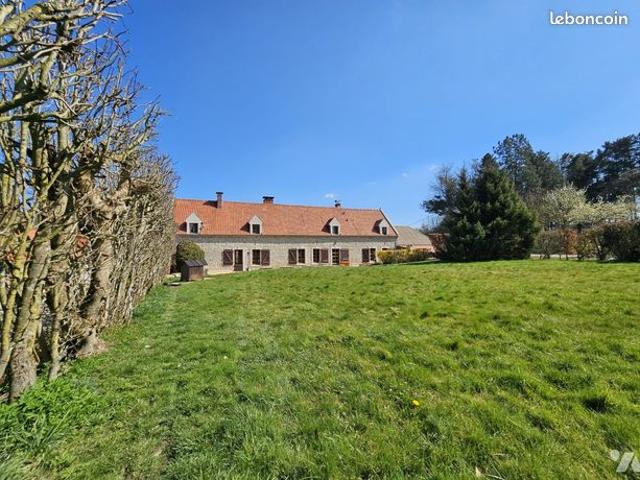 Maison 6 pièces 240 m²