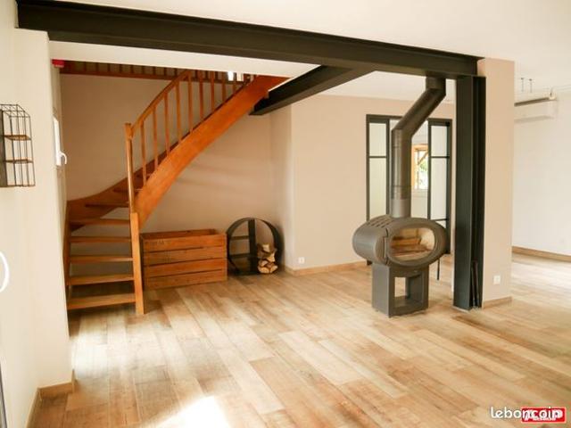 Maison 6 pièces 240 m²