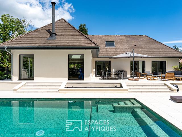 Maison 6 pièces 243 m²