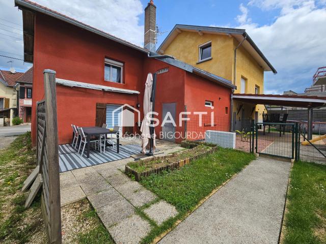 Maison 6 pièces 243 m²