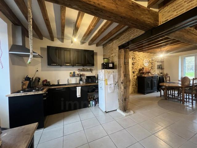 Maison 6 pièces 254 m²