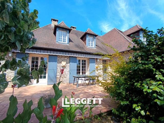 Maison 6 pièces 254 m²