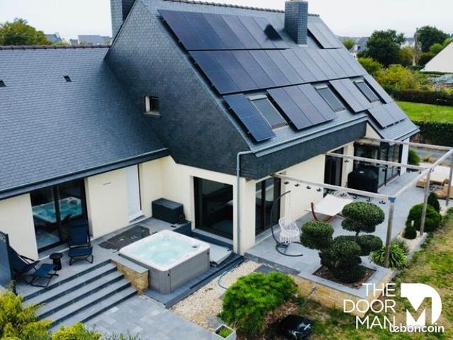 Maison 6 pièces 255 m²