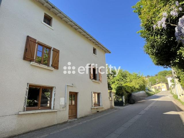 Maison 6 pièces 257 m²