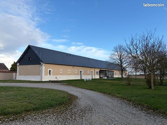 Maison 6 pièces 257 m²