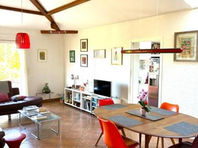 Maison 6 pièces 257 m²