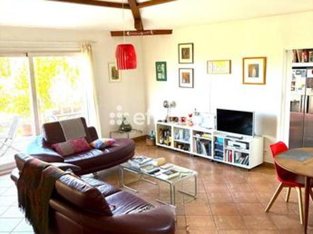 Maison 6 pièces 257 m²