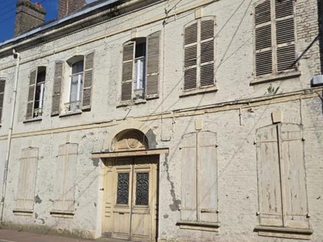 Maison 6 pièces 258 m²