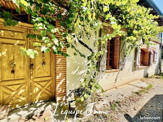 Maison 6 pièces 250 m²