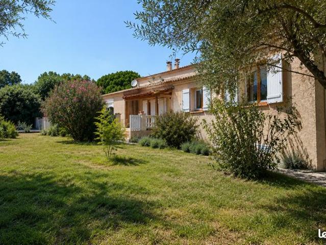 Maison 6 pièces 250 m²