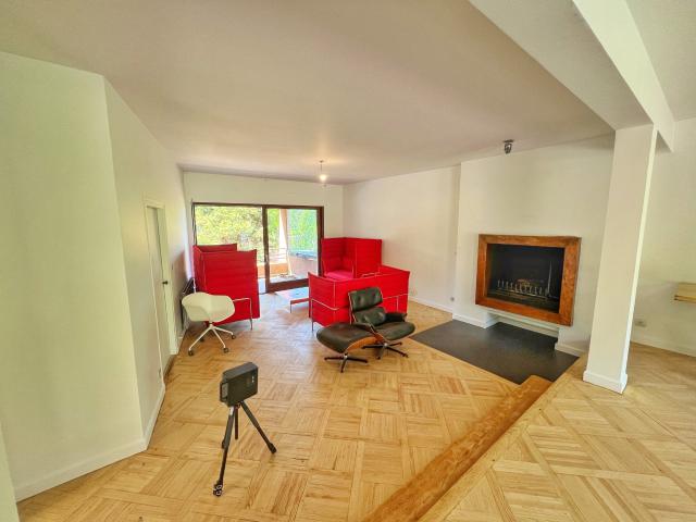 Maison 6 pièces 250 m²