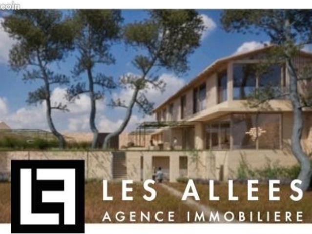 Maison 6 pièces 250 m²