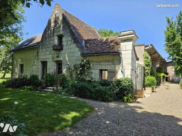 Maison 6 pièces 250 m²