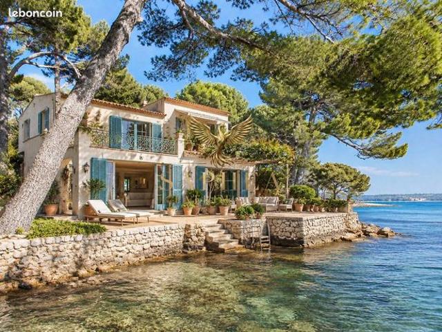 Maison 6 pièces 250 m²