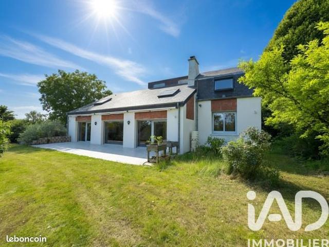 Maison 6 pièces 250 m²