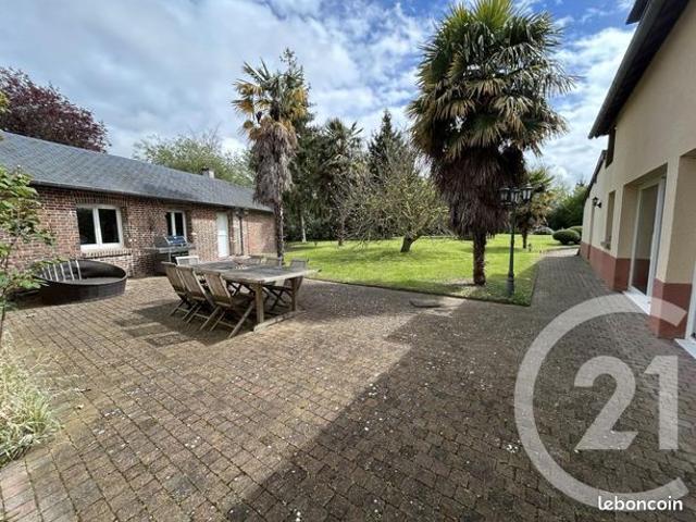 Maison 6 pièces 250 m²