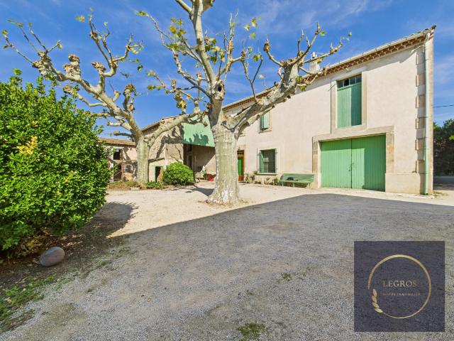 Maison 6 pièces 250 m²
