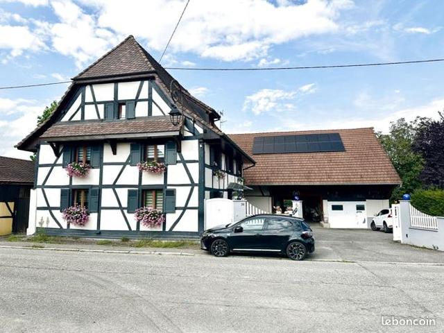 Maison 6 pièces 251 m²