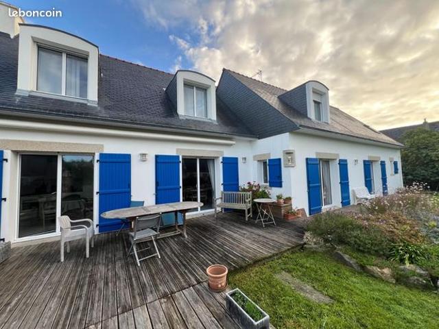 Maison 6 pièces 252 m²