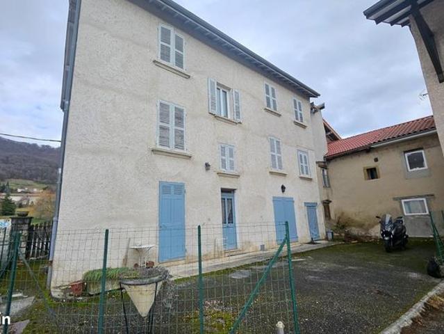 Maison 6 pièces 253 m²