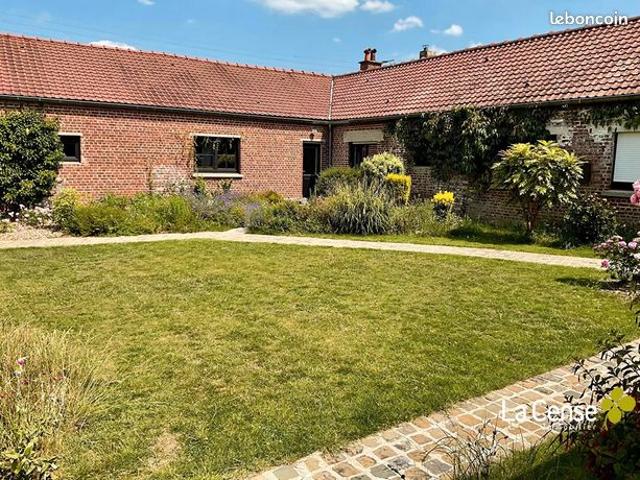 Maison 6 pièces 253 m²