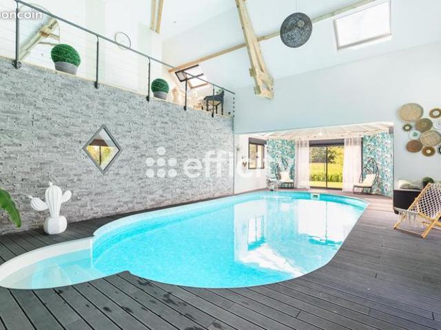 Maison 6 pièces 264 m²